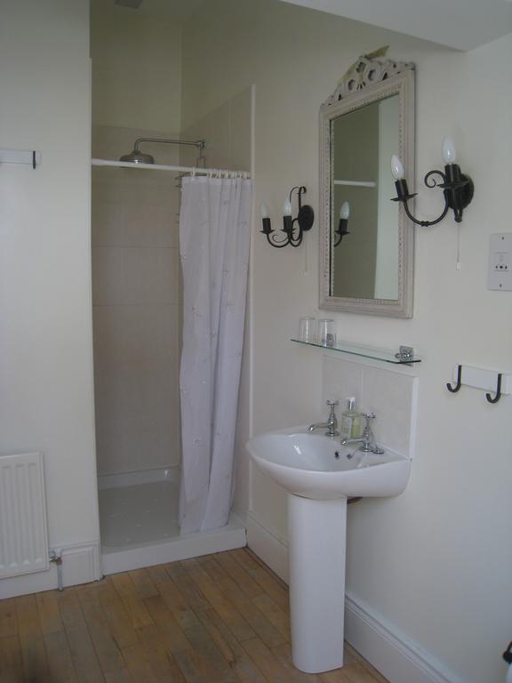 Shola Coach House B&B Coleraine Bilik gambar
