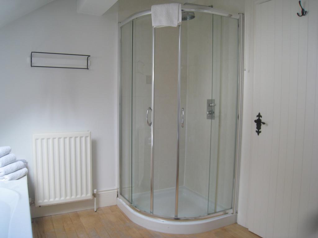 Shola Coach House B&B Coleraine Bilik gambar